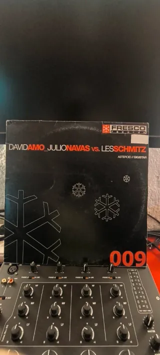 Vinilo David Amo Julio Navas vs Les Schmitz