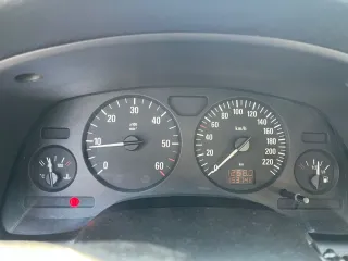 Opel Astra 2004