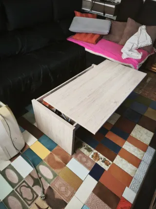 Mesa de centro de madera sin estrenar