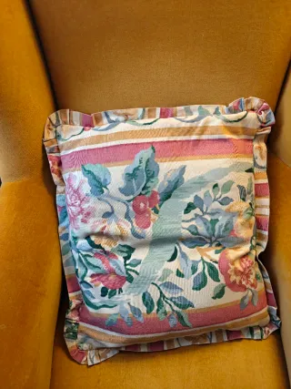 2 juegos de cortinas(cuatro hojas) visillos a jueg