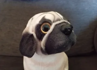 Peluche cachorro Carlino Pug Sentado Muy realista!