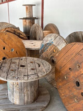 Bobinas de madera rústicas