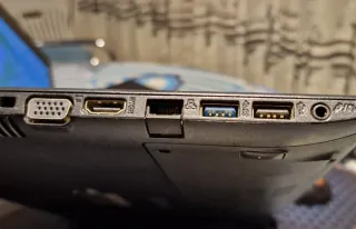 Portátil ASUS - Windows 11 e Office