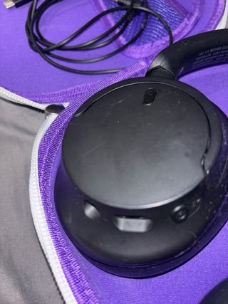 Sony WH-CH720N Negros/Morados