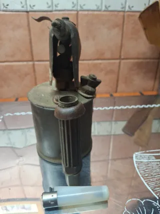 Antiguo soplete de latón