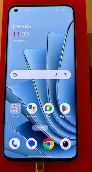 OnePlus 10 Pro 5G Caja Negra y Roja