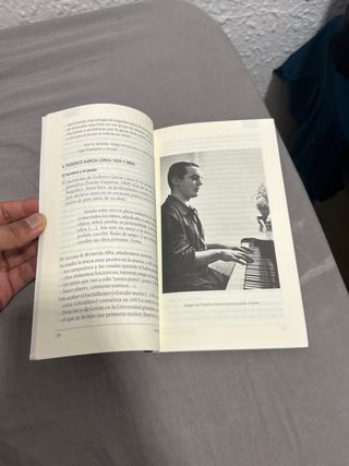 La casa de Bernarda de Alba (Clasicos hispanico...