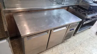 Bajo mostrador refrigerado acero inoxidable