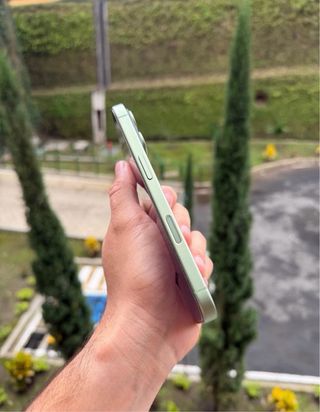 iPhone 17 Verde