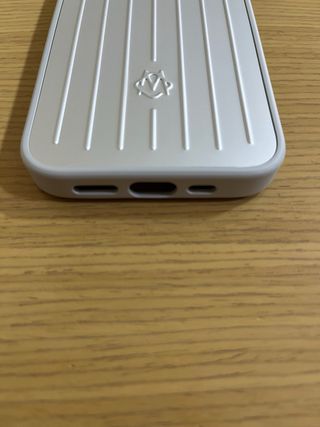 Funda iPhone 13 Rimowa Aluminio Nueva