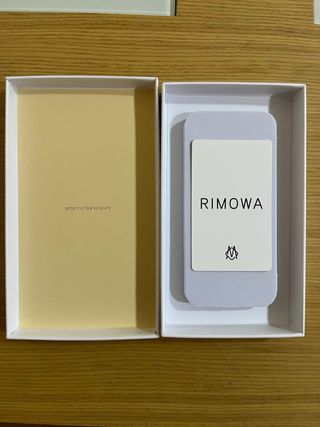 Funda iPhone 13 Rimowa Aluminio Nueva