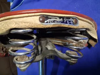 Sillín antiguo BH Gacela