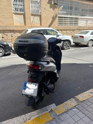 Peugeot Tweet 125 Scooter Automática