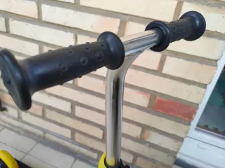 Patinete infantil 3 ruedas.