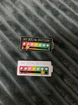 Pin Batería Social