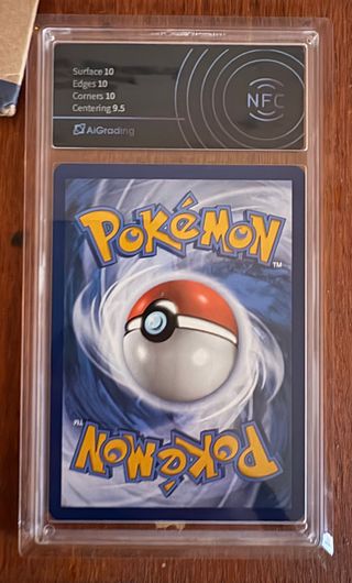 Lugia V Carta Pokémon 186/195 Gradata 10