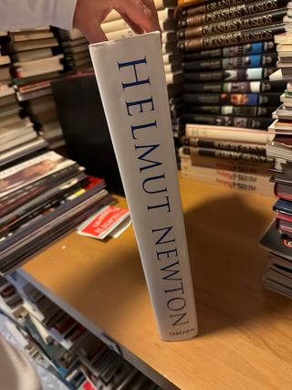Helmut Newton. SUMO. revised by June Newton (Sp...