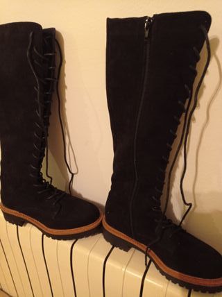 Botas altas de ante de mujer