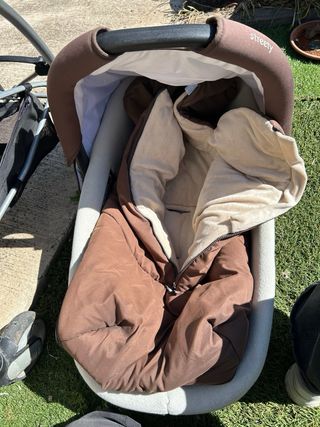 Carro Bebé Bebeconfort + Capazo