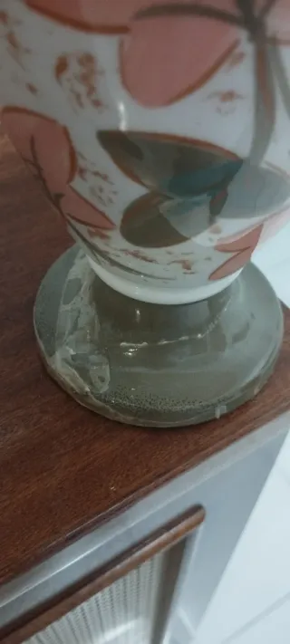 Lámparas de cerámica con flores beige y rosa