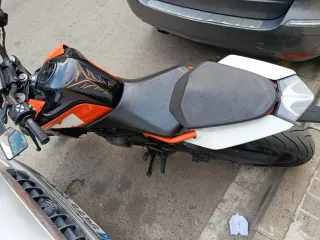 KTM 125 DUKE NAKED