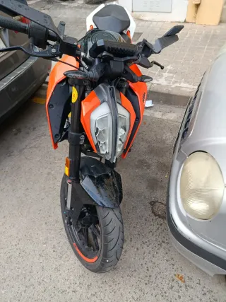 KTM 125 DUKE NAKED