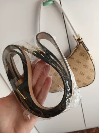 Bolso Guess Monogram Marrón Dorado