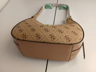 Bolso Guess Monogram Marrón Dorado