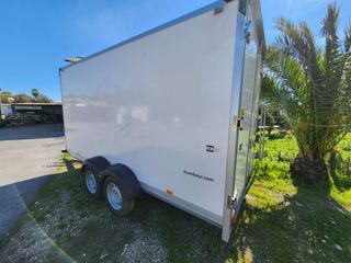 REMOLQUE HUMBAUR 2.500KG