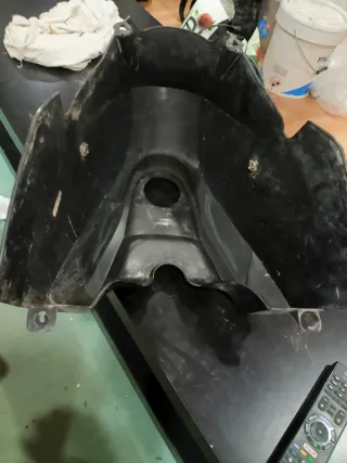 Plástico Bombardier 650DS