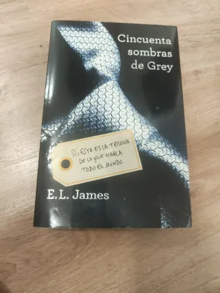 CINCUENTA SOMBRAS DE GREY