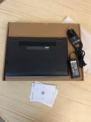 Portátil Dell Inspiron 15 3530 Intel i5 15.6FHD