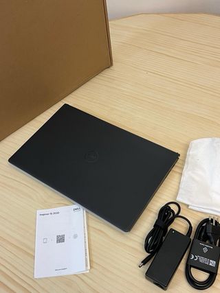 Portátil Dell Inspiron 15 3530 Intel i5 15.6FHD