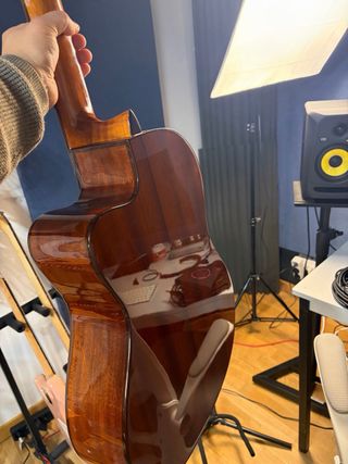 Guitarra Admira Juanita Electrificada