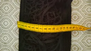 Cartera de mano artesanal negra