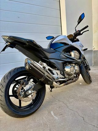 Kawasaki Z800 ¡Impoluta!