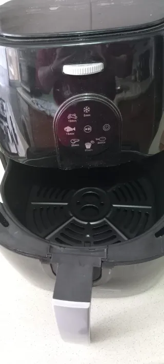 Freidora de Aire ARINTUL 5.5L