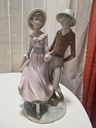 Pareja Nao Porcelana