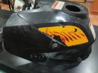 Plástico Bombardier 650 DS