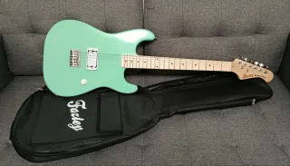 2 Guitarras Eléctrica Fazley