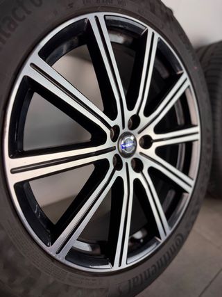 LLANTAS VOLVO XC60 20” ORIGINALES CON NEUMÁTICOS