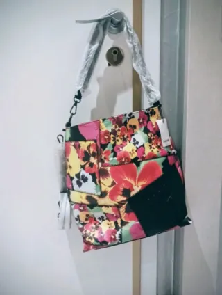 Bolso Desigual flores nuevo con etiquetas