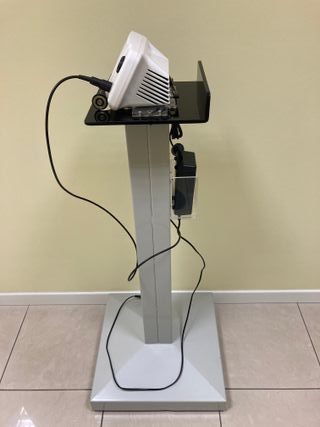 Stativo su Ruote per Tecar Box WINFORM NUOVO