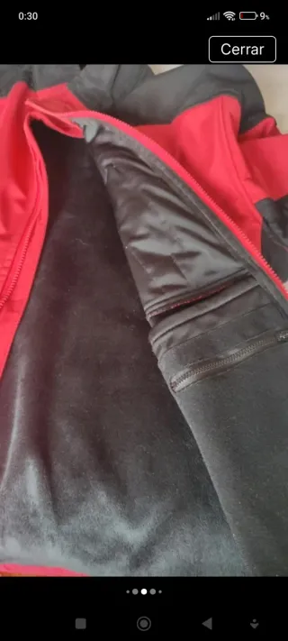 Chaqueta sport hombre, roja y negra.