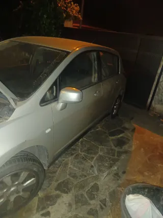 Nissan Tiida 2008
