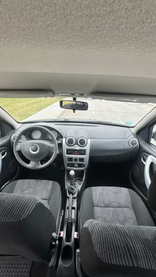 Dacia Sandero 2008