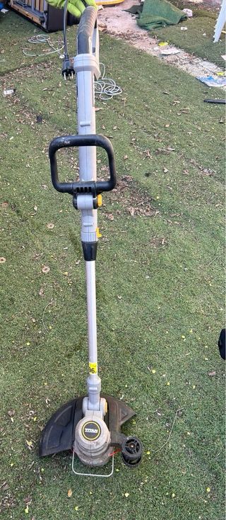 Desbrozadora Titan Eléctrica