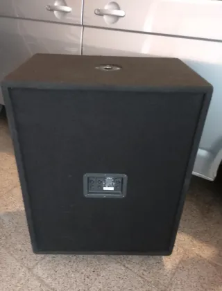 2 Subwoofers Wharfedale Pro EVP-18SB