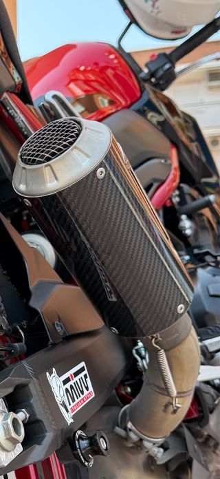 Mivv MK3 Carbono Escape Moto