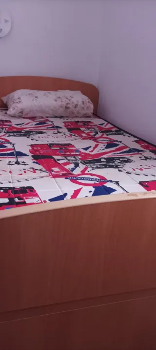 Cama juvenil y infantil azul y naranja